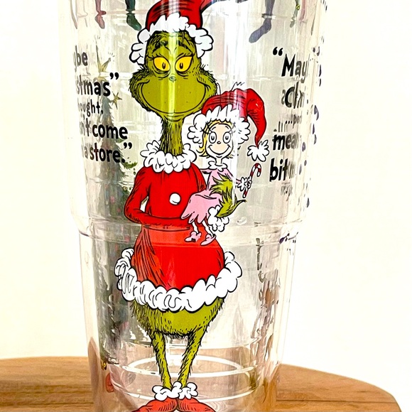 Tervis Dr. Seuss Grinch/Cindy Lou Tumbler
Cindy Lou 16oz - Picture 5 of 10
